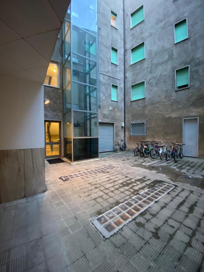 Appartamento Drio Le Mura Trento Luaran gambar