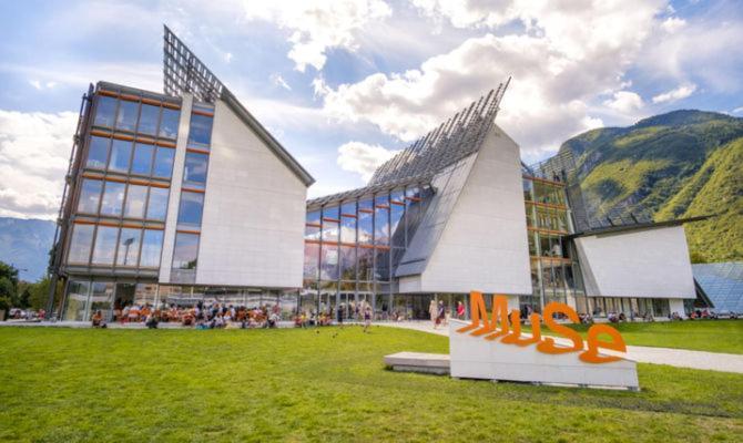 Appartamento Drio Le Mura Trento Luaran gambar